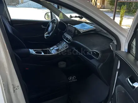 Hyundai Santa Fe 2023 года за 15 700 000 тг. в Кульсары – фото 15