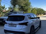 Hyundai Santa Fe 2023 года за 15 700 000 тг. в Кульсары – фото 5