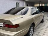 Toyota Camry 1999 года за 3 450 000 тг. в Алматы – фото 4