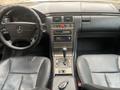 Mercedes-Benz E 240 1998 года за 2 700 000 тг. в Тараз – фото 11