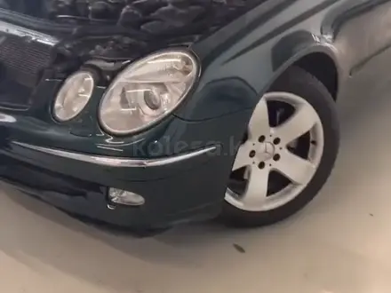 Mercedes-Benz E 320 2003 года за 5 200 000 тг. в Астана