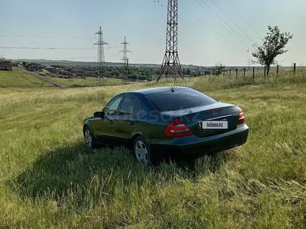 Mercedes-Benz E 320 2003 года за 5 200 000 тг. в Астана – фото 4