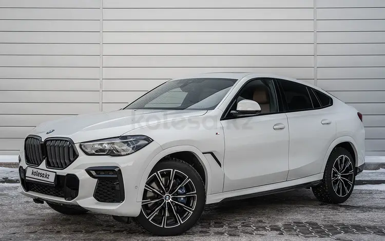 BMW X6 2022 годаүшін45 500 000 тг. в Астана