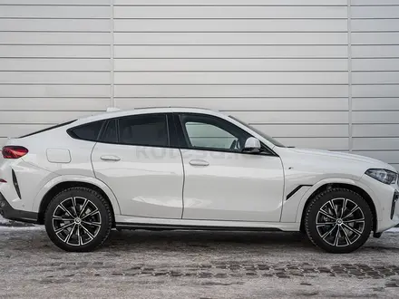 BMW X6 2022 года за 47 000 000 тг. в Астана – фото 6