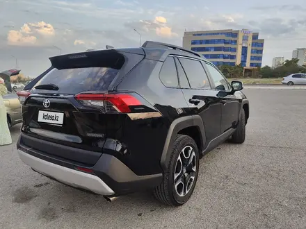 Toyota RAV4 2020 года за 13 000 000 тг. в Актау – фото 5