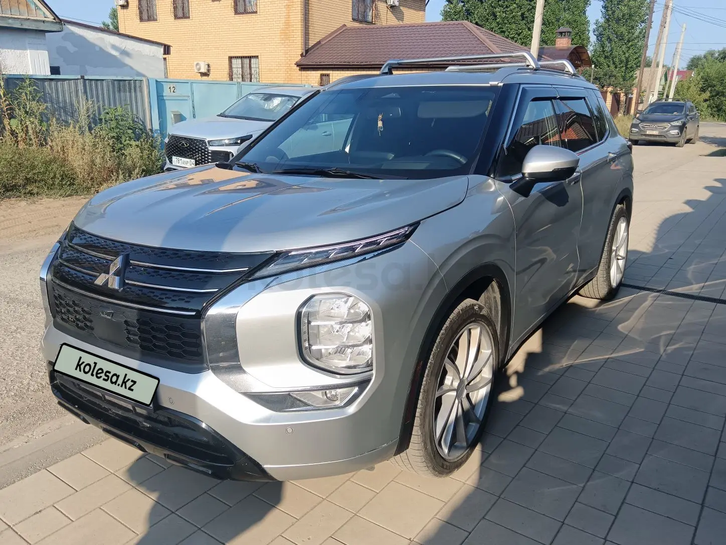 Mitsubishi Outlander, 2023