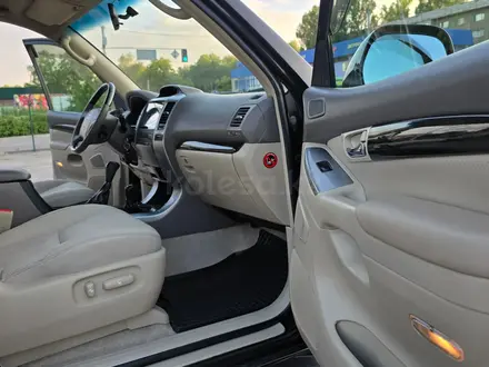 Toyota Land Cruiser Prado 2007 года за 15 750 000 тг. в Алматы – фото 3