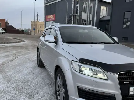 Audi Q7 2008 года за 7 500 000 тг. в Уральск – фото 2