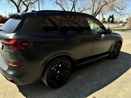 BMW X5 2025 года за 79 000 000 тг. в Астана – фото 4