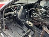 Mercedes-Benz E 430 1992 года за 700 000 тг. в Атырау – фото 5