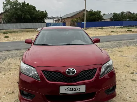 Toyota Camry 2010 года за 4 800 000 тг. в Атырау