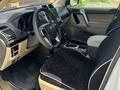 Toyota Land Cruiser Prado 2014 года за 16 500 000 тг. в Актобе – фото 12