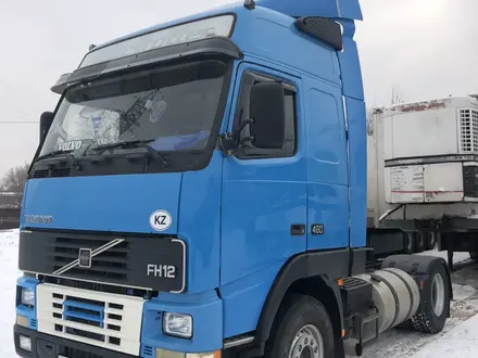 Volvo  FH 2002 года за 13 500 000 тг. в Алматы
