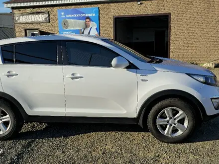 Kia Sportage 2015 года за 7 500 000 тг. в Актобе – фото 3