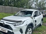 Toyota RAV4 2021 года за 9 999 999 тг. в Алматы