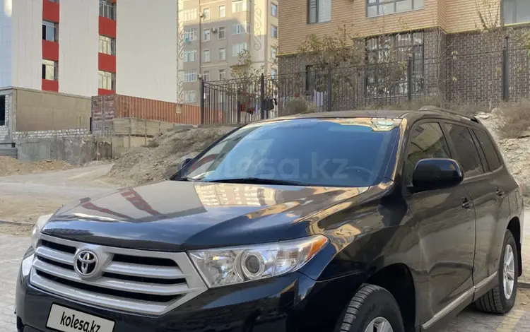 Toyota Highlander 2012 годаfor8 800 000 тг. в Актау