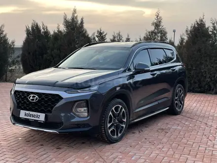 Hyundai Santa Fe 2018 года за 14 500 000 тг. в Шымкент – фото 20