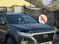 Hyundai Santa Fe 2019 годаүшін14 500 000 тг. в Шымкент