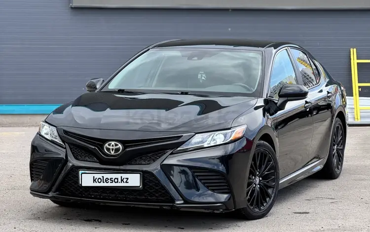 Toyota Camry 2019 года за 9 650 000 тг. в Астана