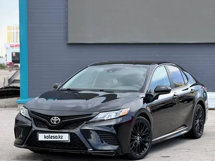 Toyota Camry 2019 года за 9 650 000 тг. в Астана – фото 3