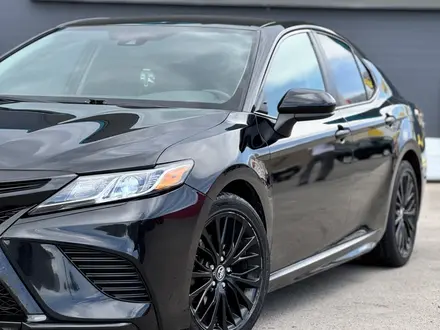 Toyota Camry 2019 года за 9 650 000 тг. в Астана – фото 5