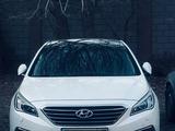 Hyundai Sonata 2016 годаүшін8 400 000 тг. в Шымкент