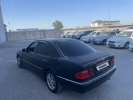 Mercedes-Benz E 230 1995 года за 1 800 000 тг. в Шымкент – фото 6