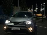 Toyota RAV4 2019 годаүшін12 100 000 тг. в Актобе