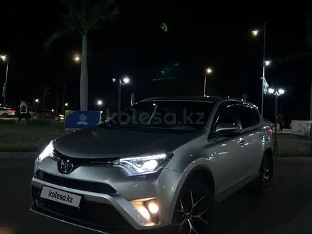 Toyota RAV4 2019 года за 12 100 000 тг. в Актобе – фото 7