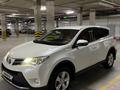 Toyota RAV4 2013 года за 8 500 000 тг. в Астана – фото 2