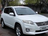 Toyota RAV4 2010 годаүшін7 500 000 тг. в Актобе
