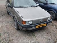 Volkswagen Passat 1991 года за 1 400 000 тг. в Уральск