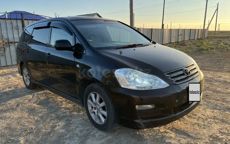 Toyota Ipsum 2004 года за 4 000 000 тг. в Атырау