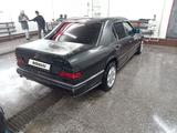 Mercedes-Benz E 300 1992 года за 1 600 000 тг. в Усть-Каменогорск – фото 3