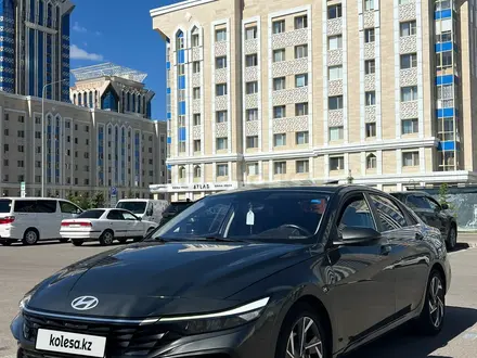 Hyundai Elantra 2024 года за 8 600 000 тг. в Астана – фото 2