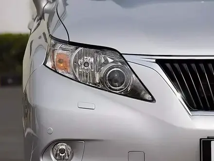 Стекла фар Lexus RX за 45 000 тг. в Алматы