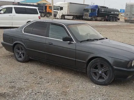 BMW 525 1993 года за 1 650 000 тг. в Актобе – фото 4