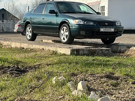 Toyota Camry 1997 года за 4 200 000 тг. в Урджар – фото 3