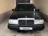 Mercedes-Benz E 200 1993 года за 1 300 000 тг. в Шымкент