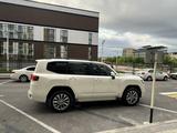 Toyota Land Cruiser 2022 годаүшін52 000 000 тг. в Шымкент – фото 4