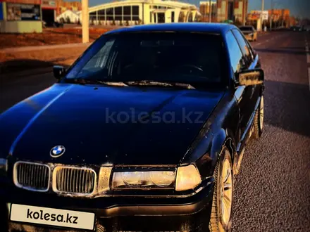 BMW 318 1991 года за 800 000 тг. в Караганда – фото 6