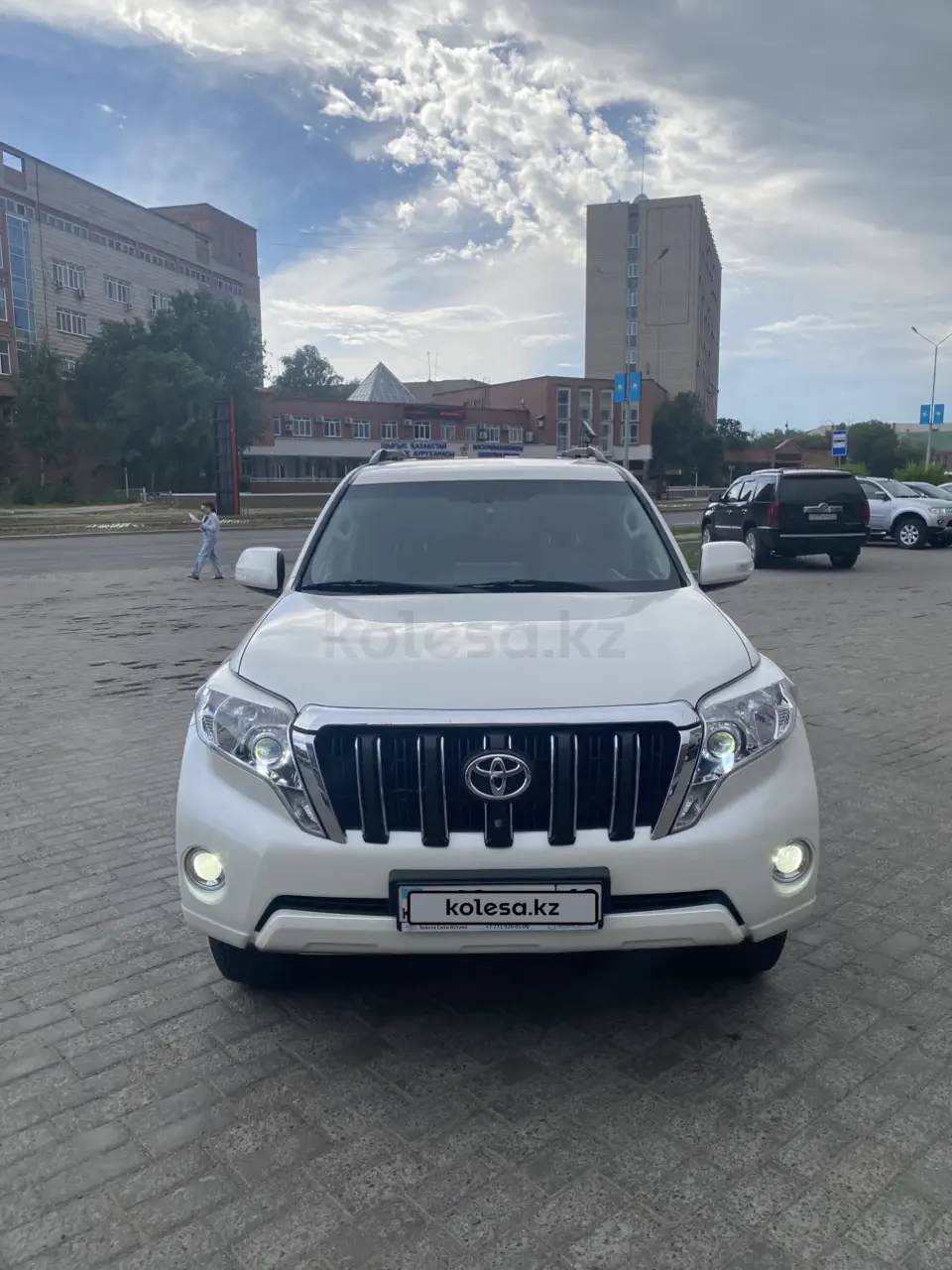 Toyota Land Cruiser Prado, 2013