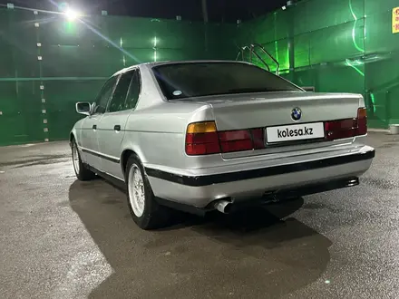 BMW 520 1992 года за 1 650 000 тг. в Алматы – фото 5