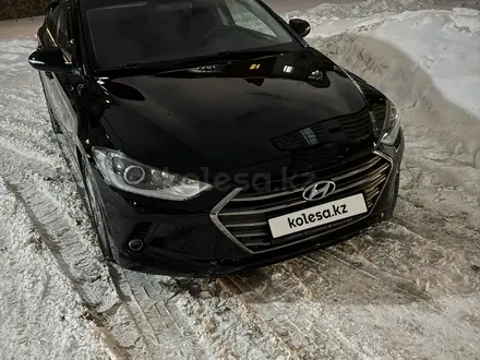 Hyundai Elantra 2018 года за 7 250 000 тг. в Астана – фото 4
