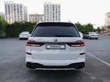 BMW X7 2025 года за 70 000 000 тг. в Алматы – фото 4