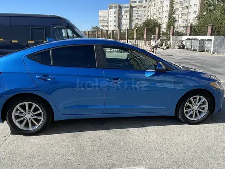 Hyundai Elantra 2017 года за 7 100 000 тг. в Актау – фото 5