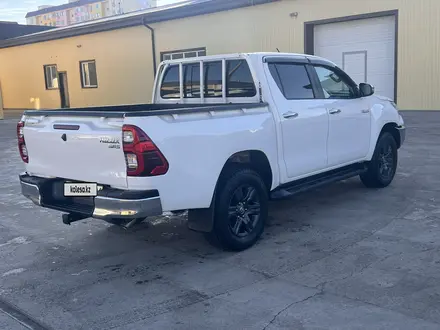 Toyota Hilux 2021 года за 18 800 000 тг. в Атырау – фото 3