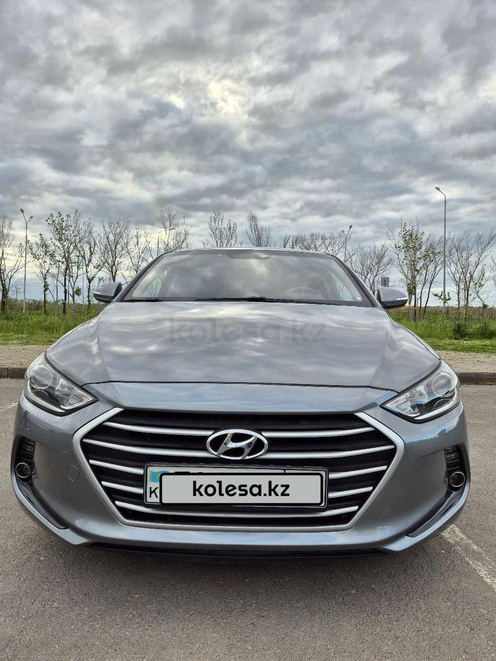 Hyundai Elantra 2018 г.