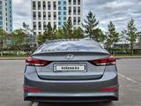 Hyundai Elantra 2018 года за 8 600 000 тг. в Астана – фото 2