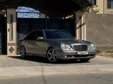 Mercedes-Benz E 55 AMG 1999 годаfor8 000 000 тг. в Шымкент